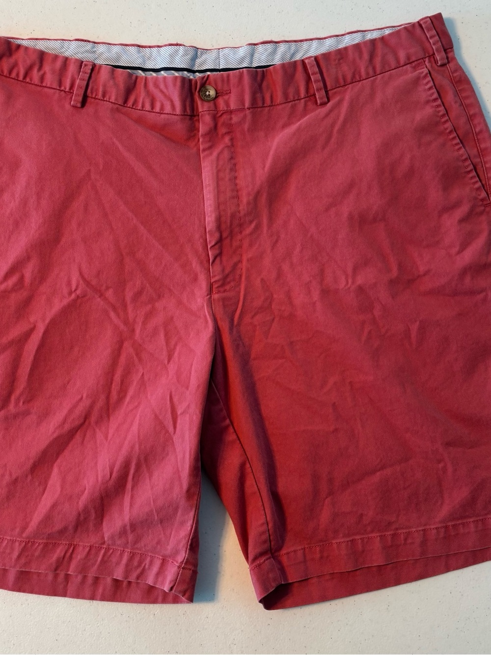 Peter Millar size 40Men's Flat Front Cotton Shorts in Deep Coral
